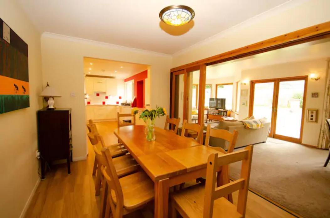 Hébergement de vacances Comforts In Peaceful 2 Acres *